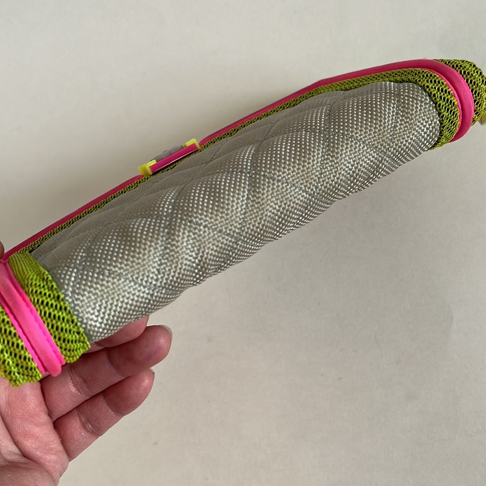 Ltd Edt Chanel Boy Fluo Zip Wallet - SS16 collection - Picture 7 of 12